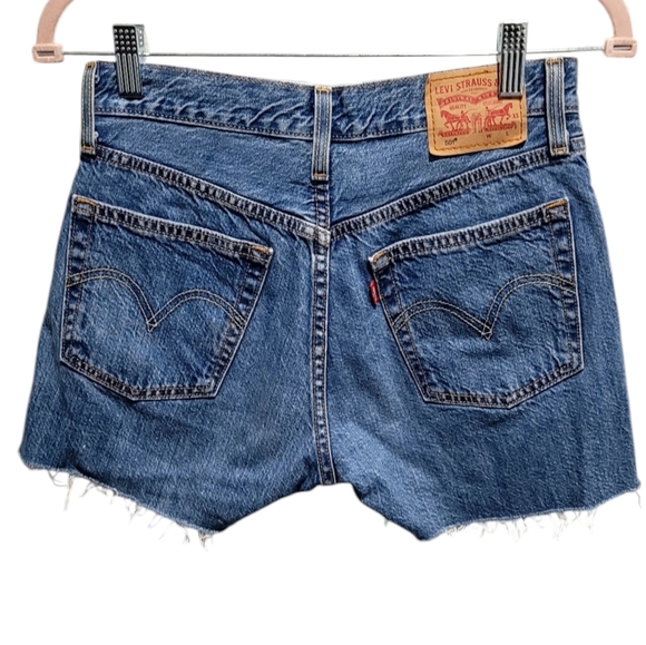Levi's Cut off shorts - Picture 2 of 8
